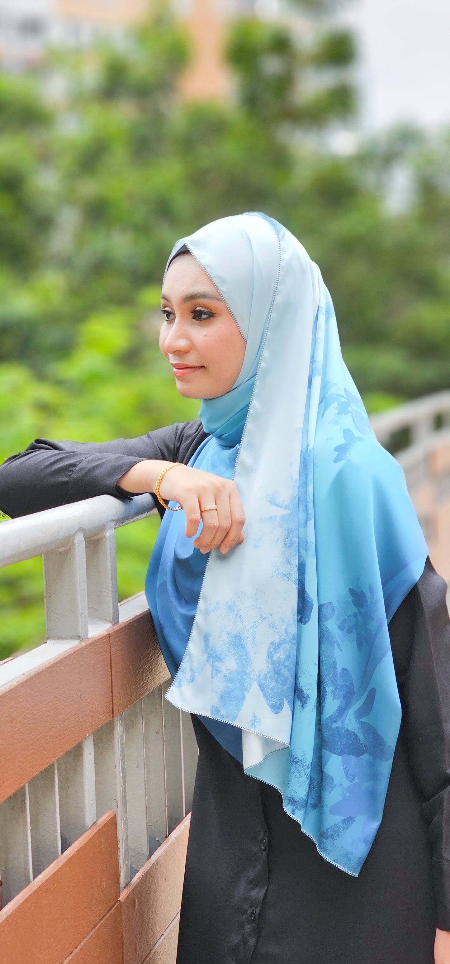 SWD Shawls Nature Collection (Ocean Blue)